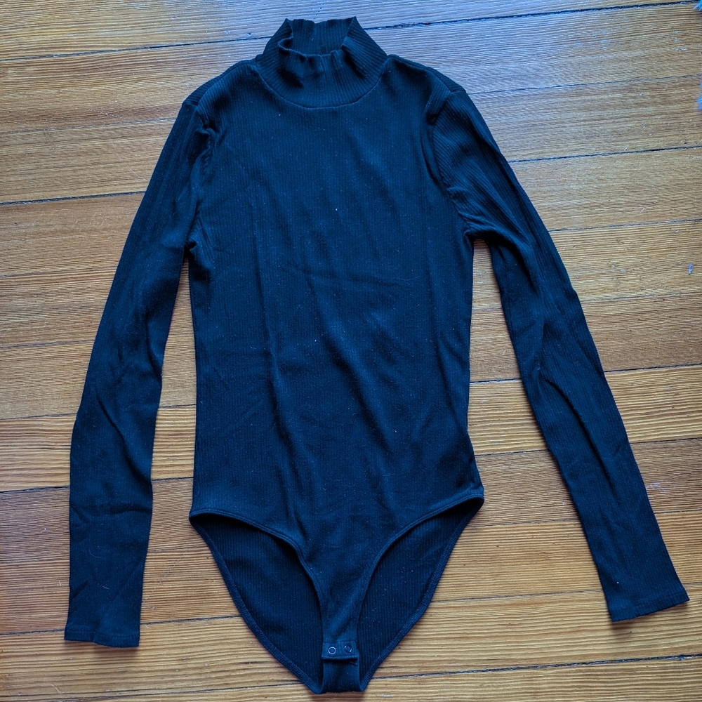 Black Ribbed Bodysuit - Picture 2 of 7
